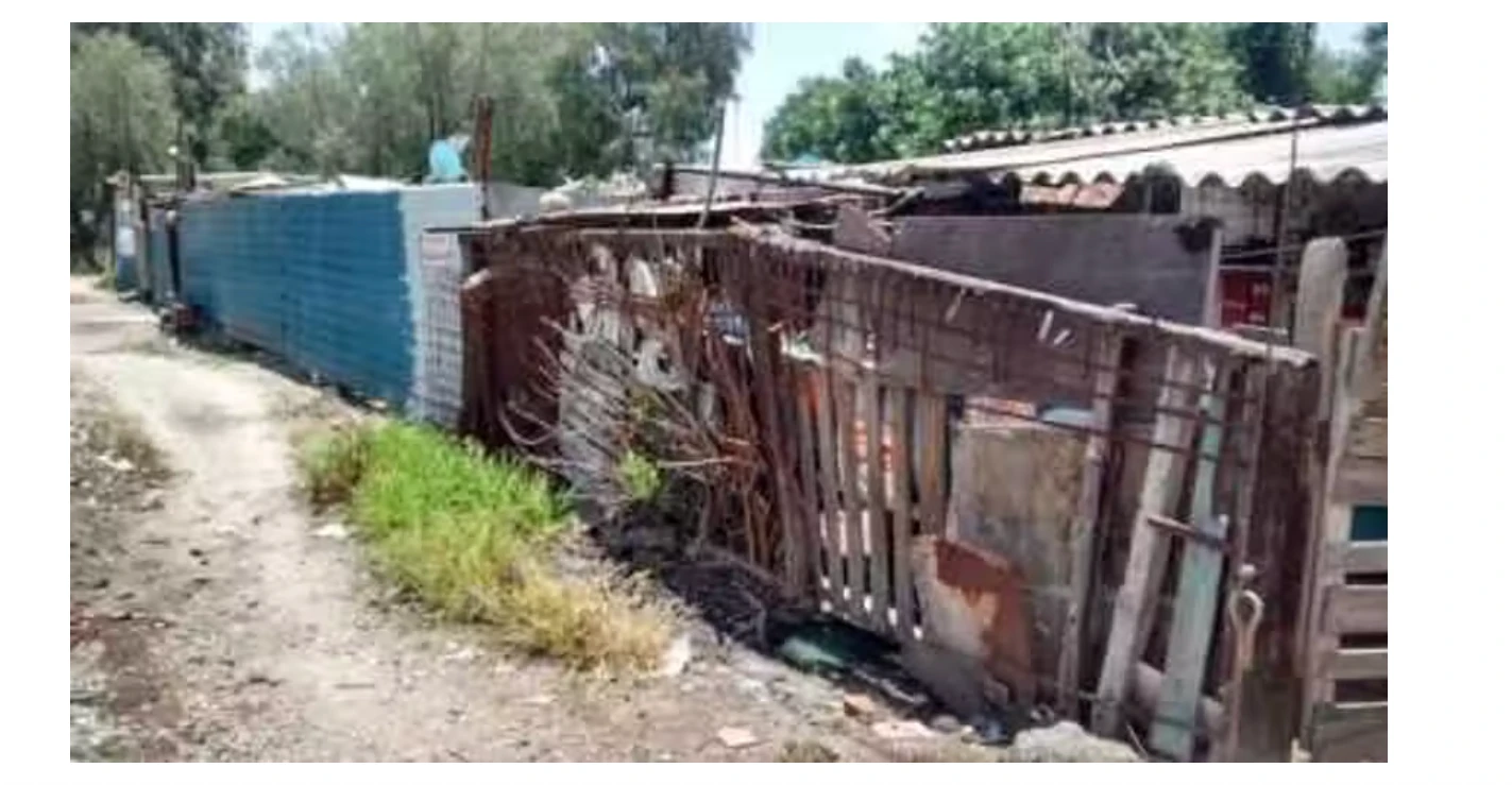 Familias de “Cartolandia” deberán ser reubicadas en San Juan del Río: SEGOB