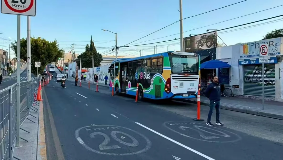 📰 Obras del tren reducen casi a la mitad los tiempos de traslado en Corregidora Norte