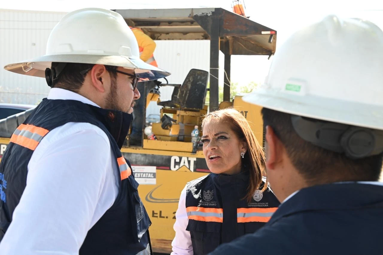 🚧🛣️ Avanza rehabilitación de la Carretera Estatal 200