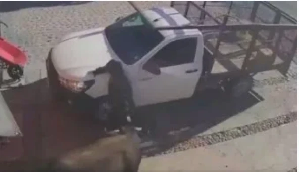 🏥🐂 Una persona permanece hospitalizada tras embestida de toro en Pedro Escobedo