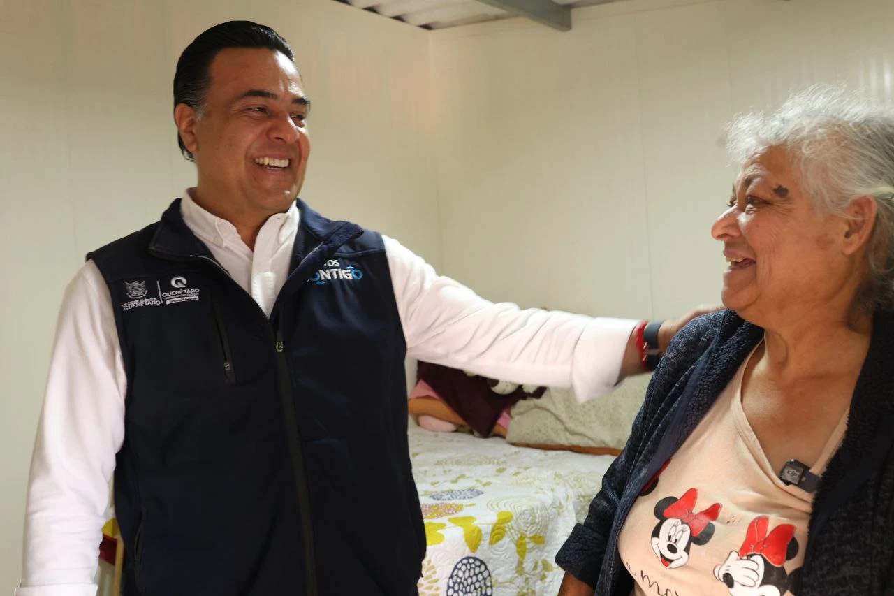 Luis Nava supervisa entrega de apoyos de Vivienda Digna en el municipio de Querétaro