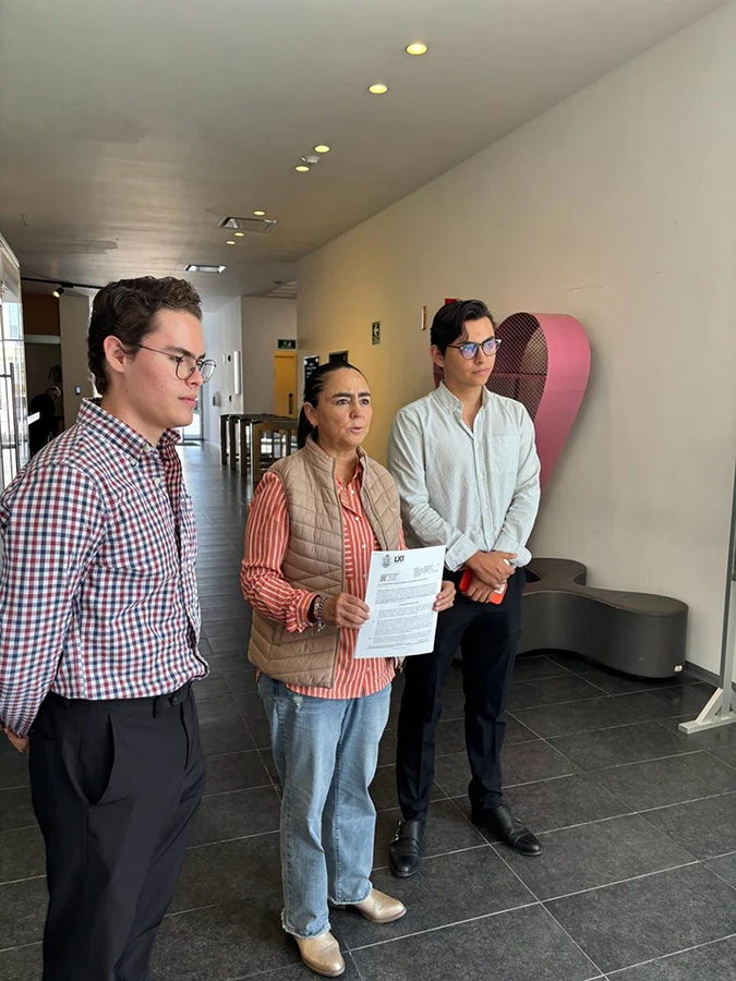 🎒 Impulsan “Uniformes Neutros” para garantizar inclusión en escuelas de Querétaro