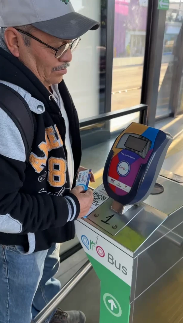 Qrobus y Amazon Web Services impulsan modernización tecnológica del sistema de transporte