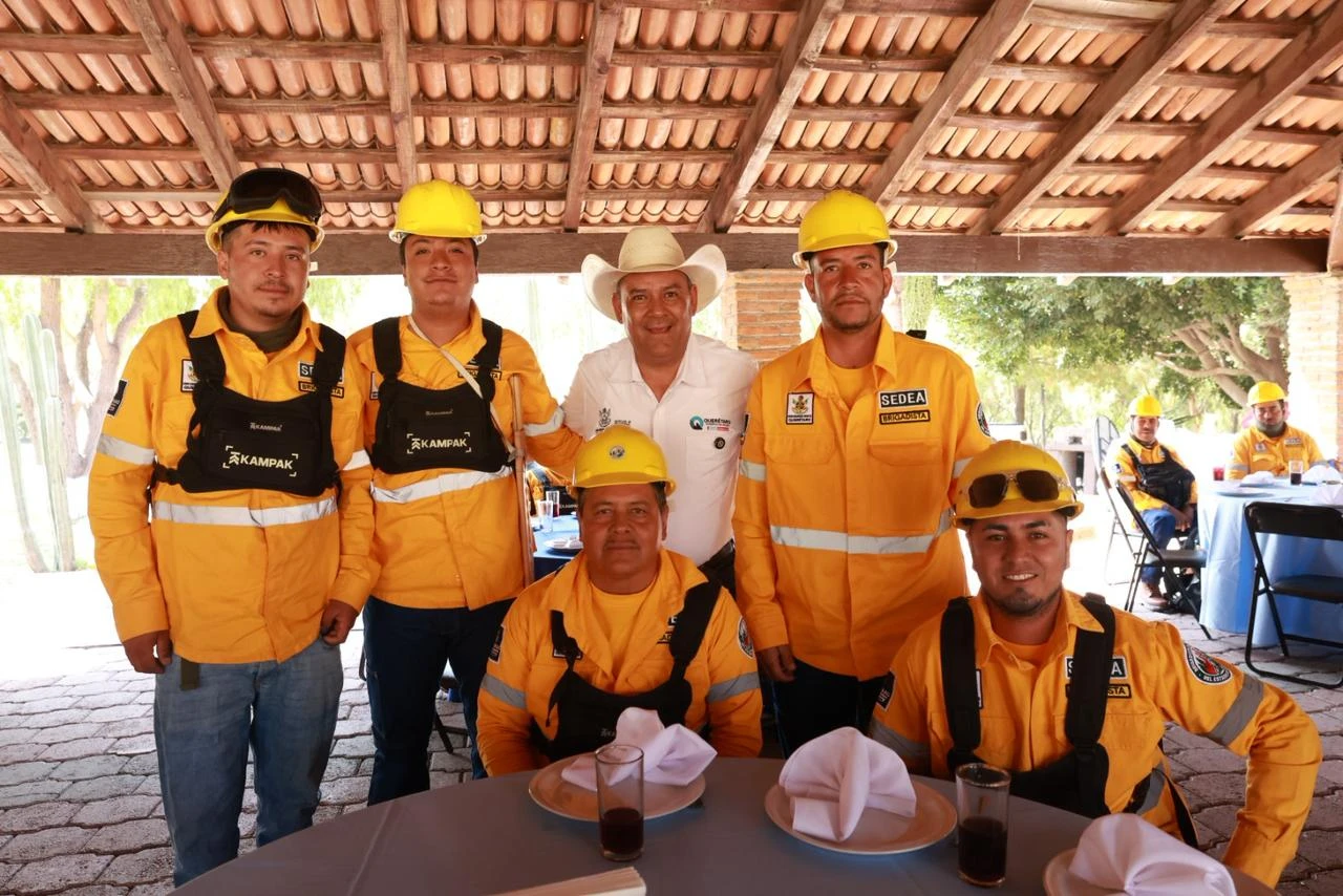 SEDEA reconoce la labor de brigadistas forestales en Querétaro