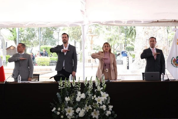 Sesiona la LXI Legislatura en el municipio de Huimilpan, Qro.  