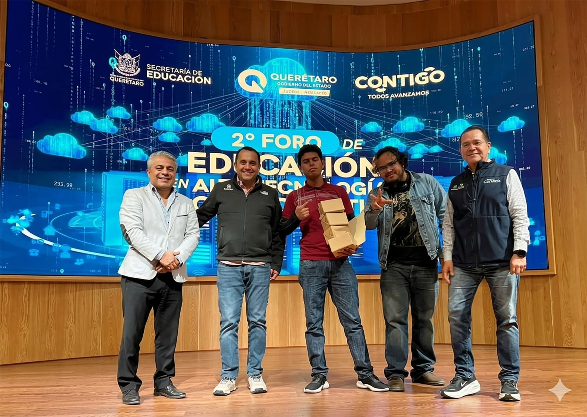 💻🏆 ¡Orgullo UTC! Estudiantes ganan concurso de programación