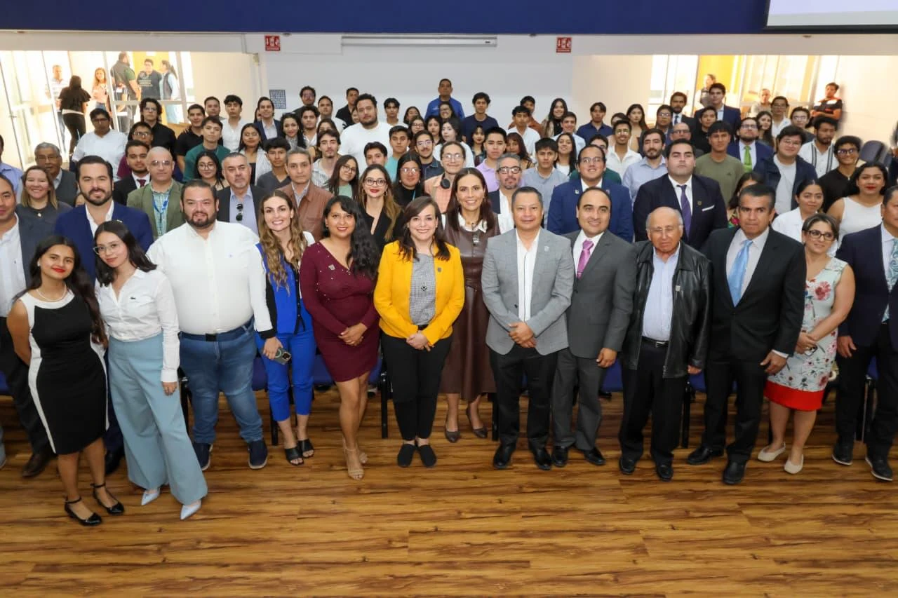Conmemoran 68 años de la FEUQ: Pilar de la autonomía y semillero de ciudadanía en Querétaro