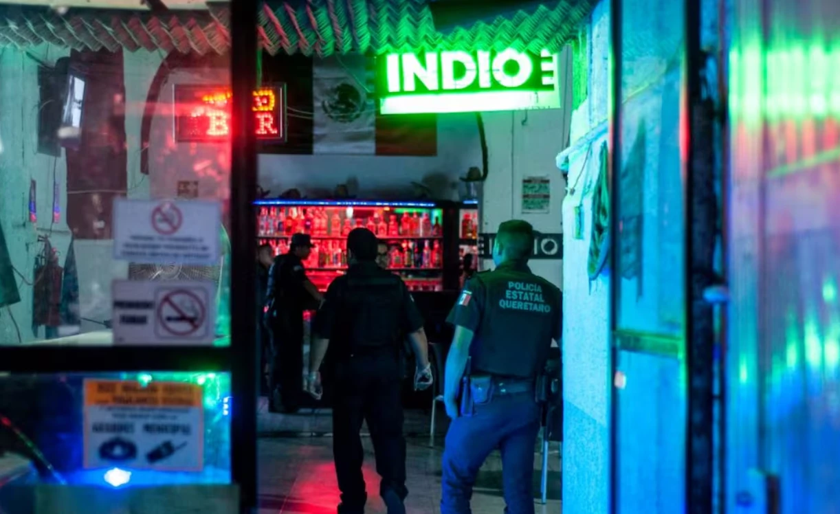 “REFUERZAN OPERATIVOS EN QUERÉTARO: SUMAN 77 CLAUSURAS A BARES Y ANTROS POR IRREGULARIDADES”