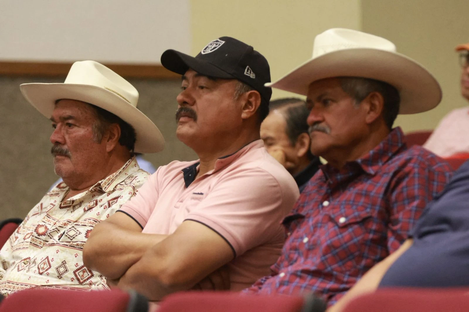 Continúa SEDEA labor informativa para la prevención del gusano barrenador en San Juan del Río