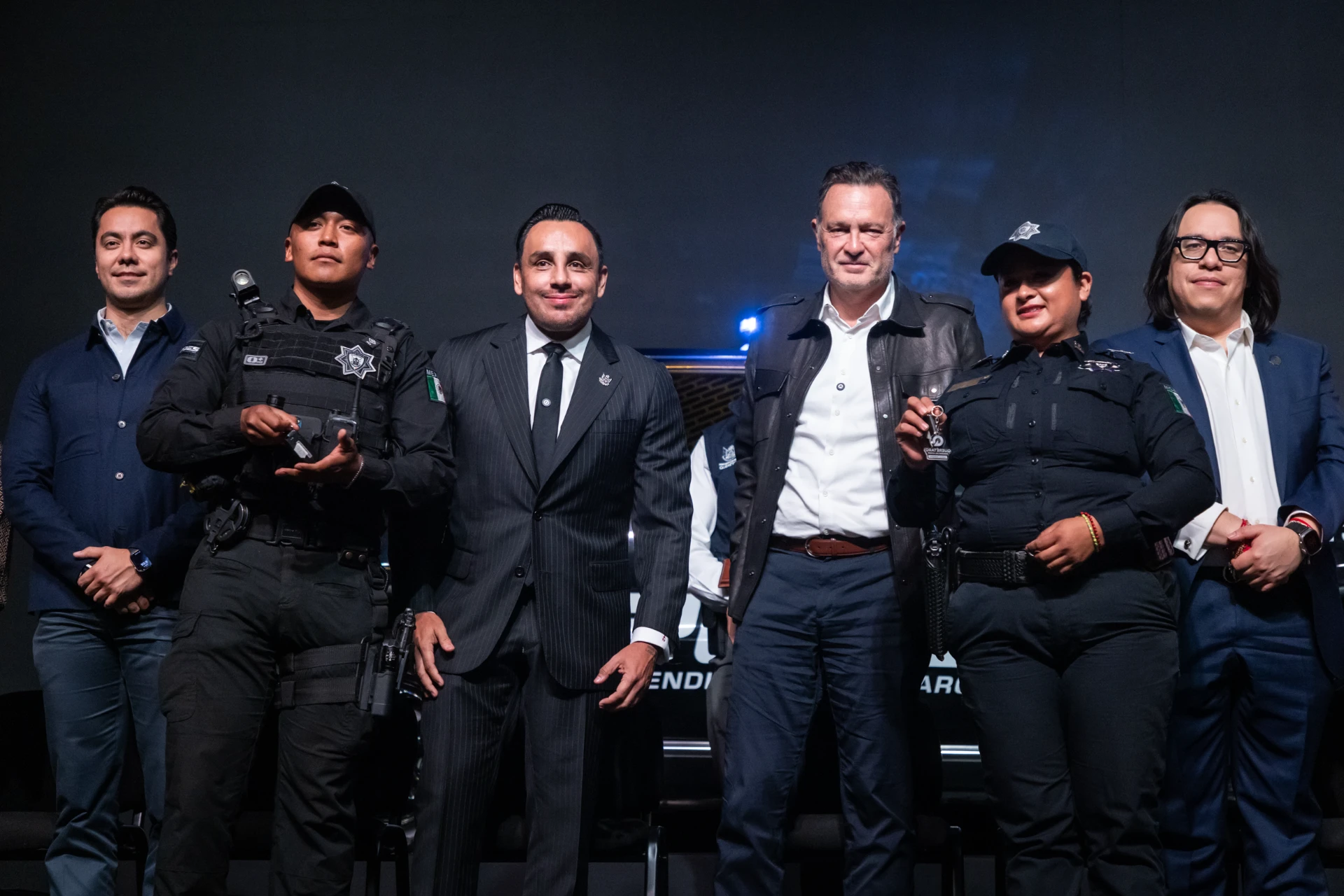 Gobernador de Querétaro Refuerza la Seguridad con la Entrega de 40 Nuevas Patrullas